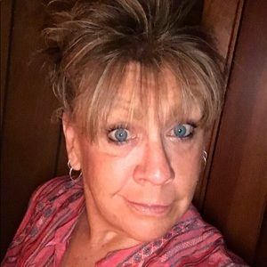 Meet your Posher, Diane